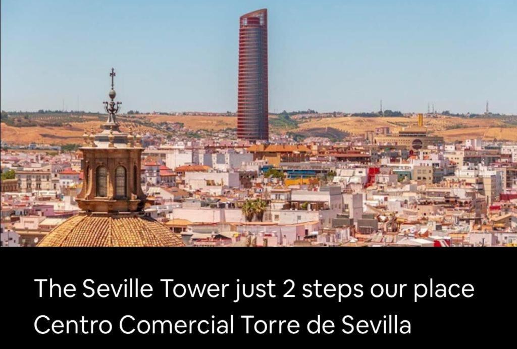 Budget And Cute Rooms With Balcony Sevilla Center Exterior foto